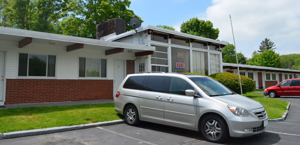 Paramount Motel East Stroudsburg Exterior foto